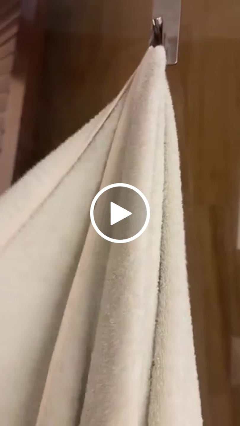 Customer video review of Premium Copper Bath Towel | Antibacterial