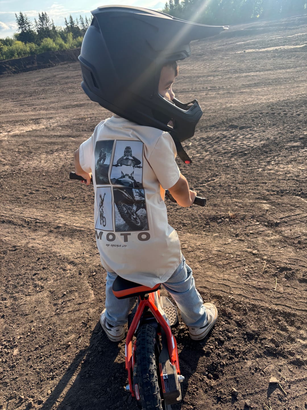 Customer photo review of Dirt Garage T-Shirt