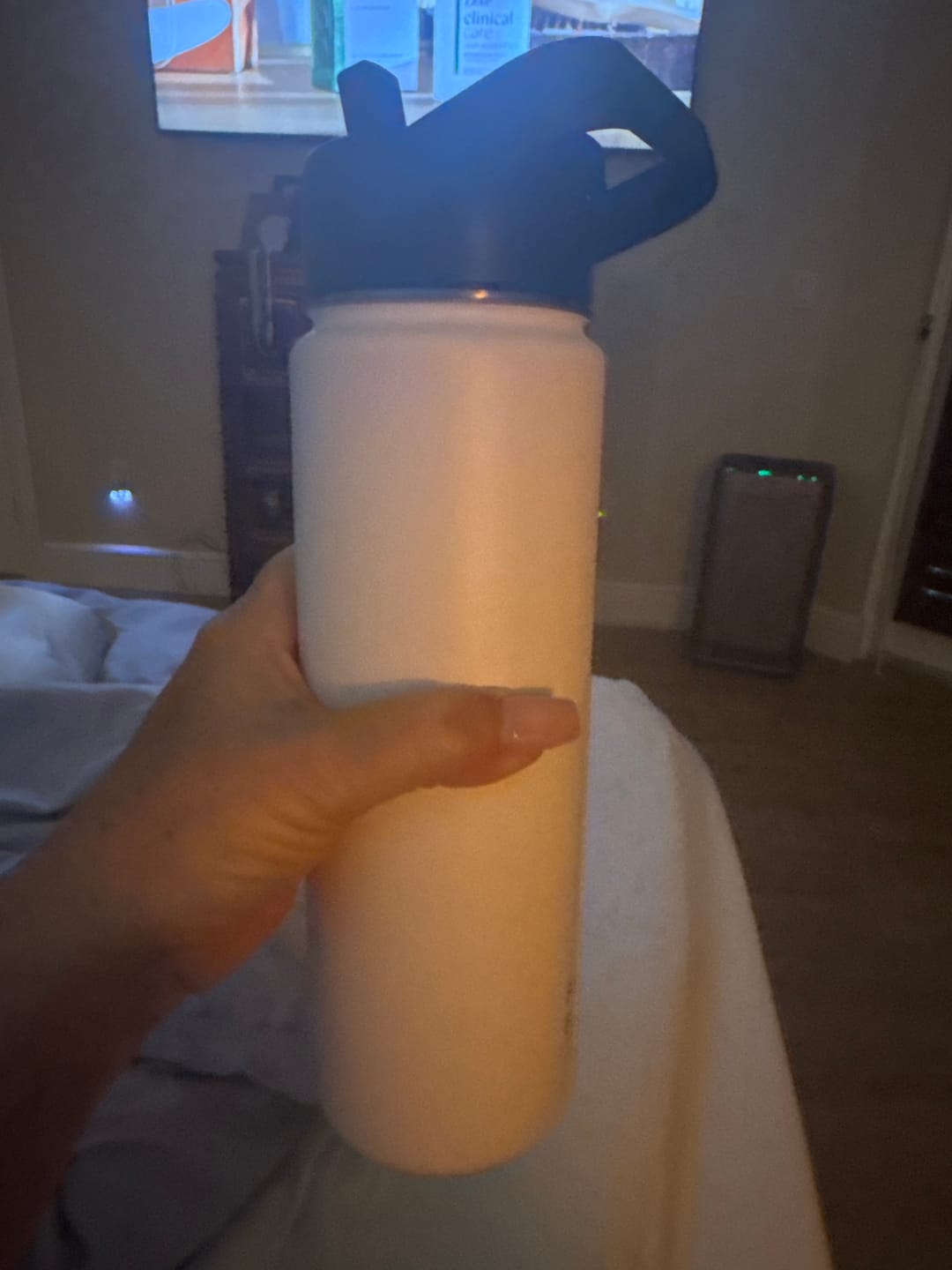 Customer photo review of Bklyn Bento Wide-Mouth Vacuum Insulated Water Bottle Comes With All 3 Lid Options: (1) Chug (2) Straw and (3) Coffee Lid (White / 24oz)