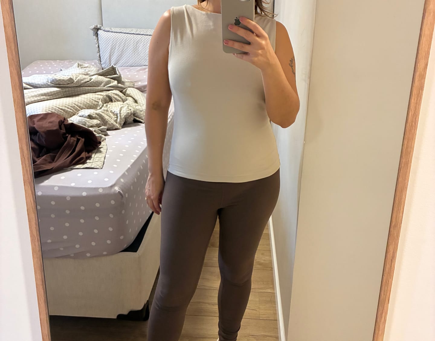 Customer photo review of Regata Peônia Bege Claro