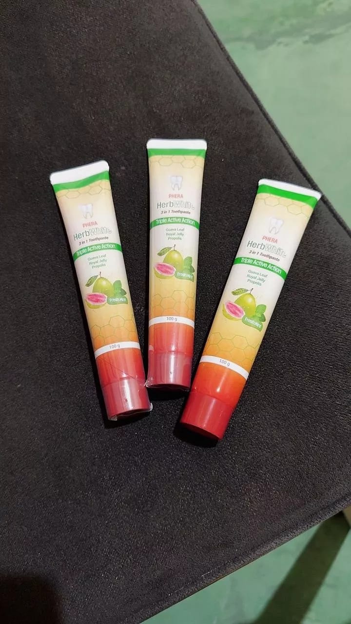 Customer photo review of PHERA Herbal Whitening Toothpaste 1 Tube (100g)