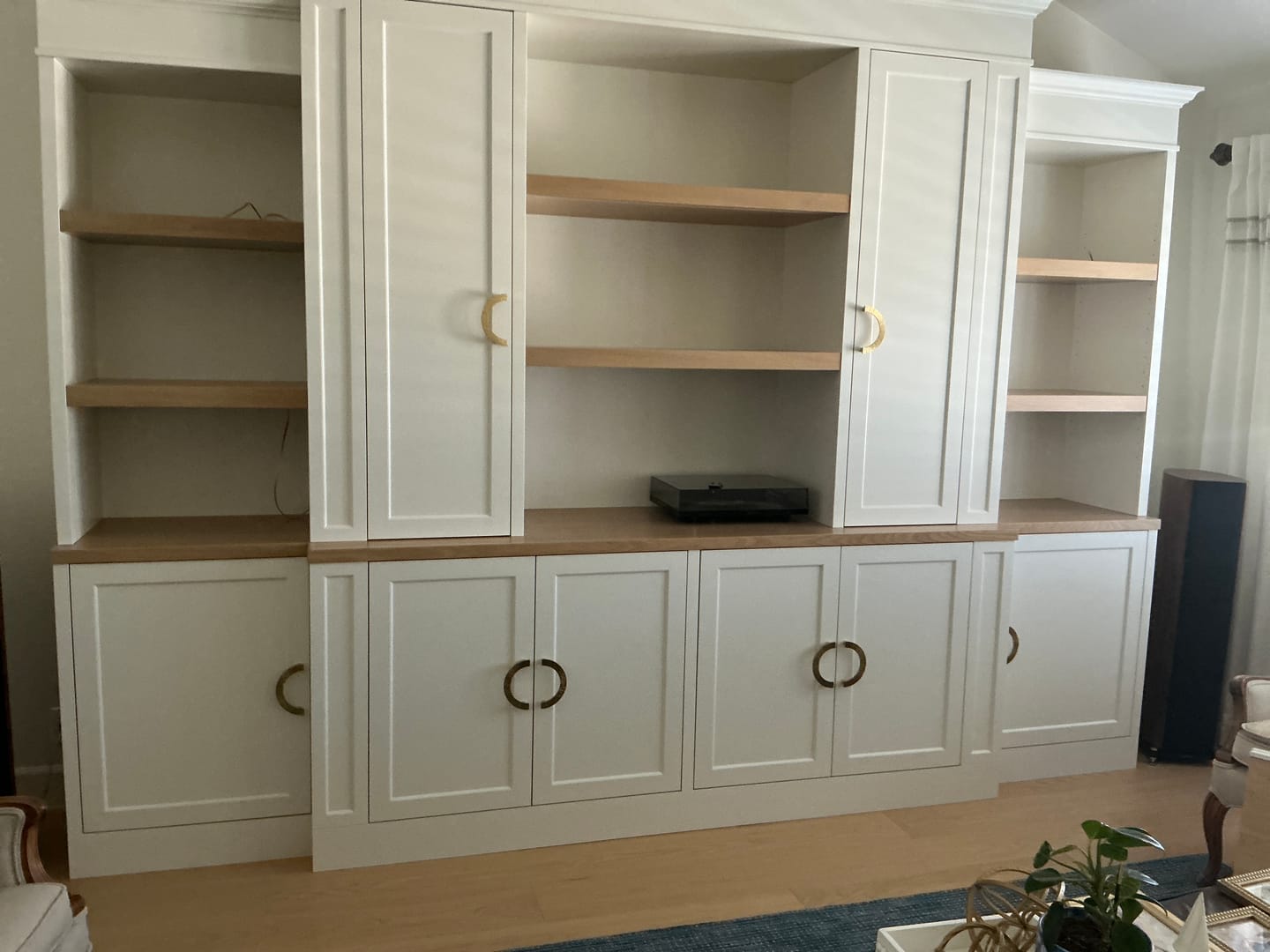Customer photo review of Polished Brass Starburst Cabinet Handle | Stellae