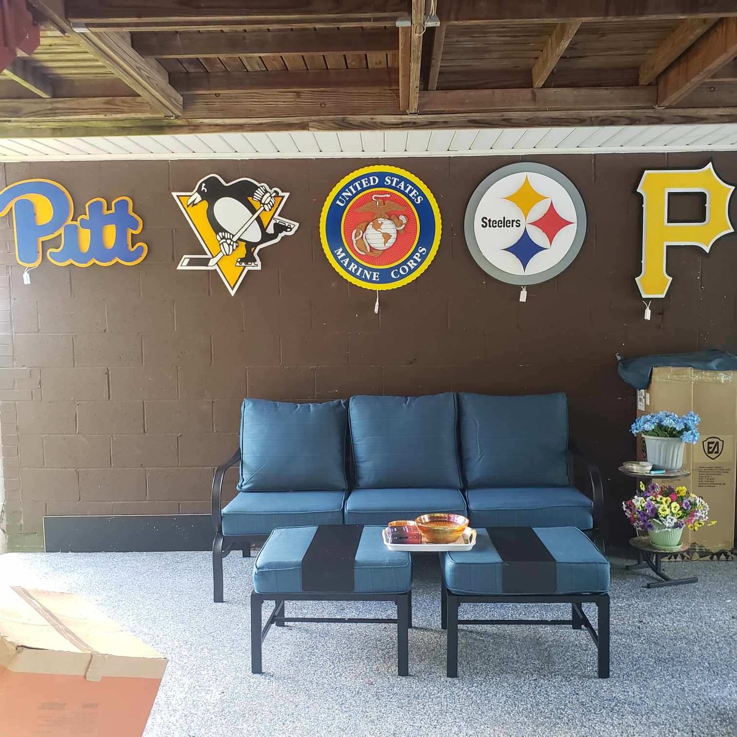Customer photo review of United States Marine Corps Seal 3D Vintage Metal Wall Art