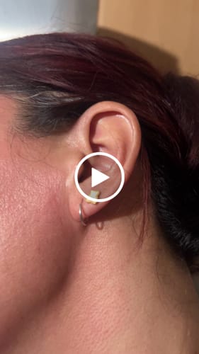 Customer video review of Piercing Osito