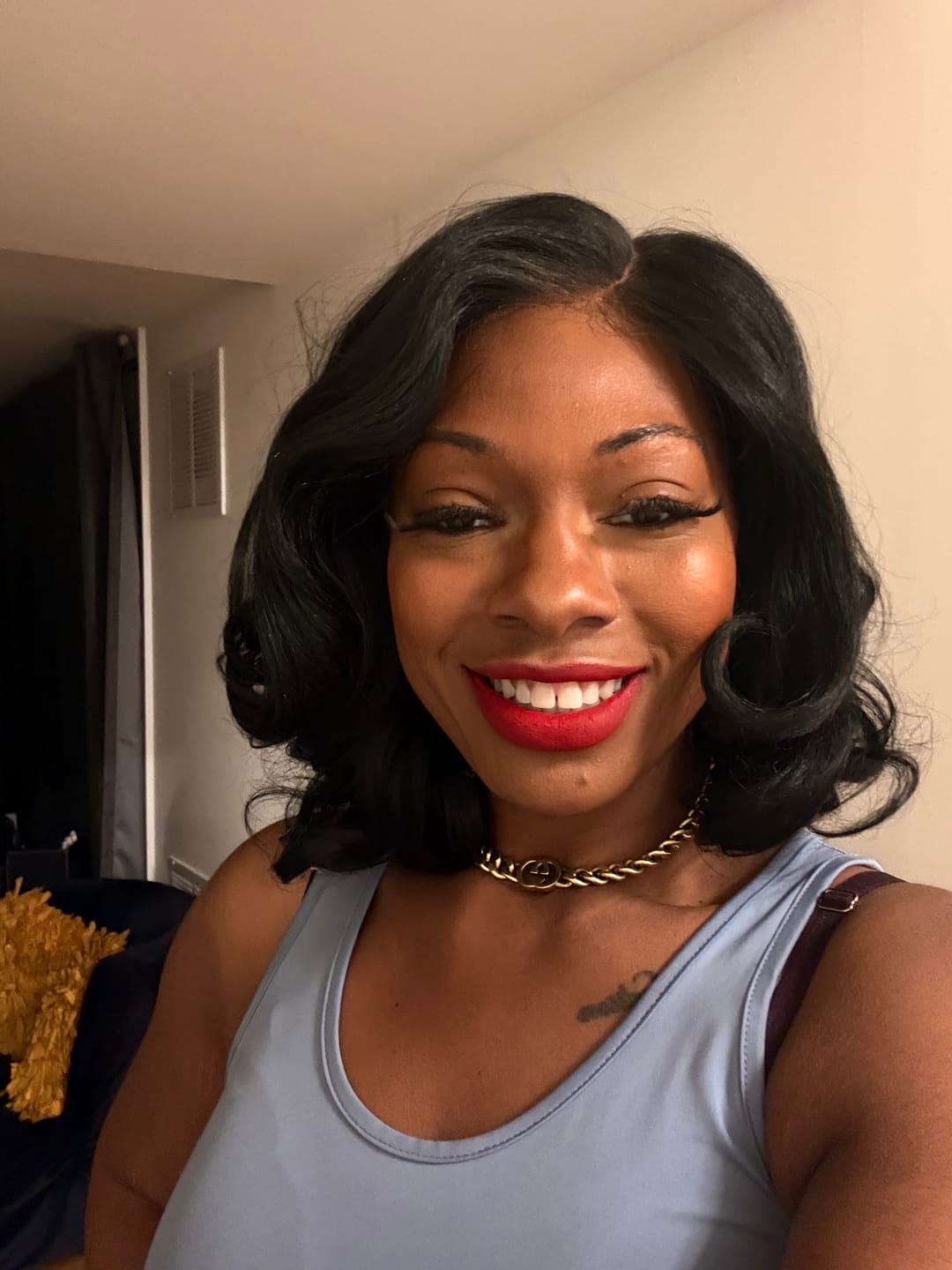 Customer photo review of Sensationnel Chic Bob Butta Lace Glueless 5" Deep Lace Part Wig - LOB UNIT 11