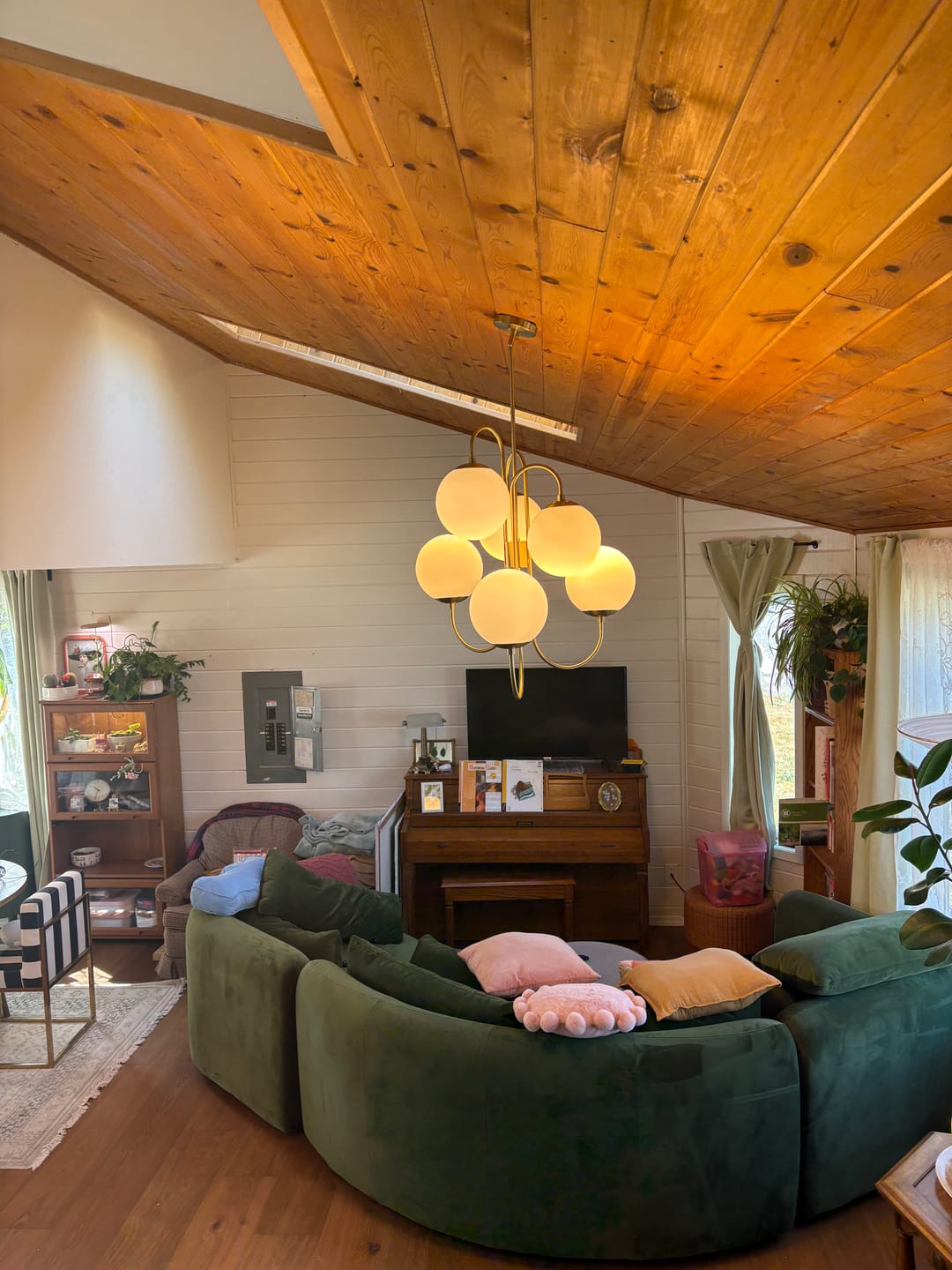 Customer photo review of Mid-Century 6-Light Goose Arm Opal Glass Globe Tiered Chandelier