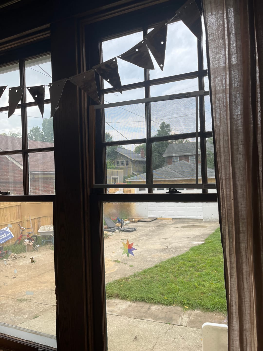 Customer photo review of Window Star Cling