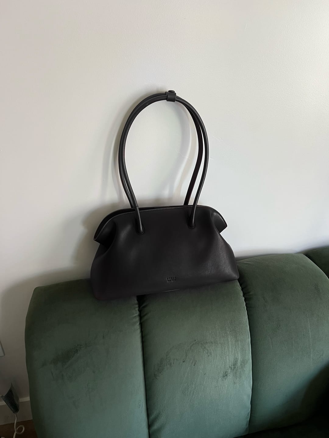 Customer photo review of Elodie Bag Black