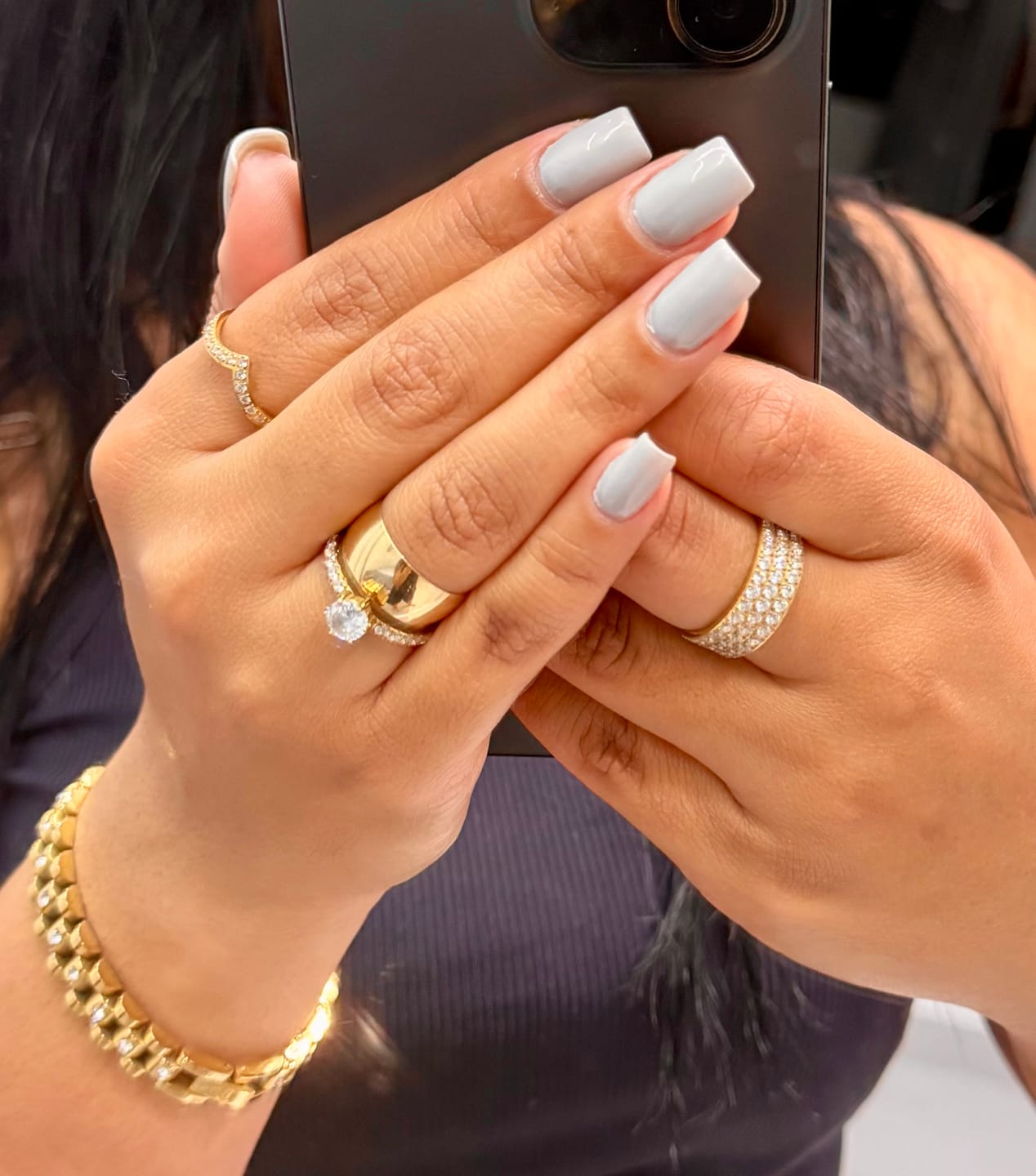 Customer photo review of Anel Mônaco Banhado em Ouro 18k
