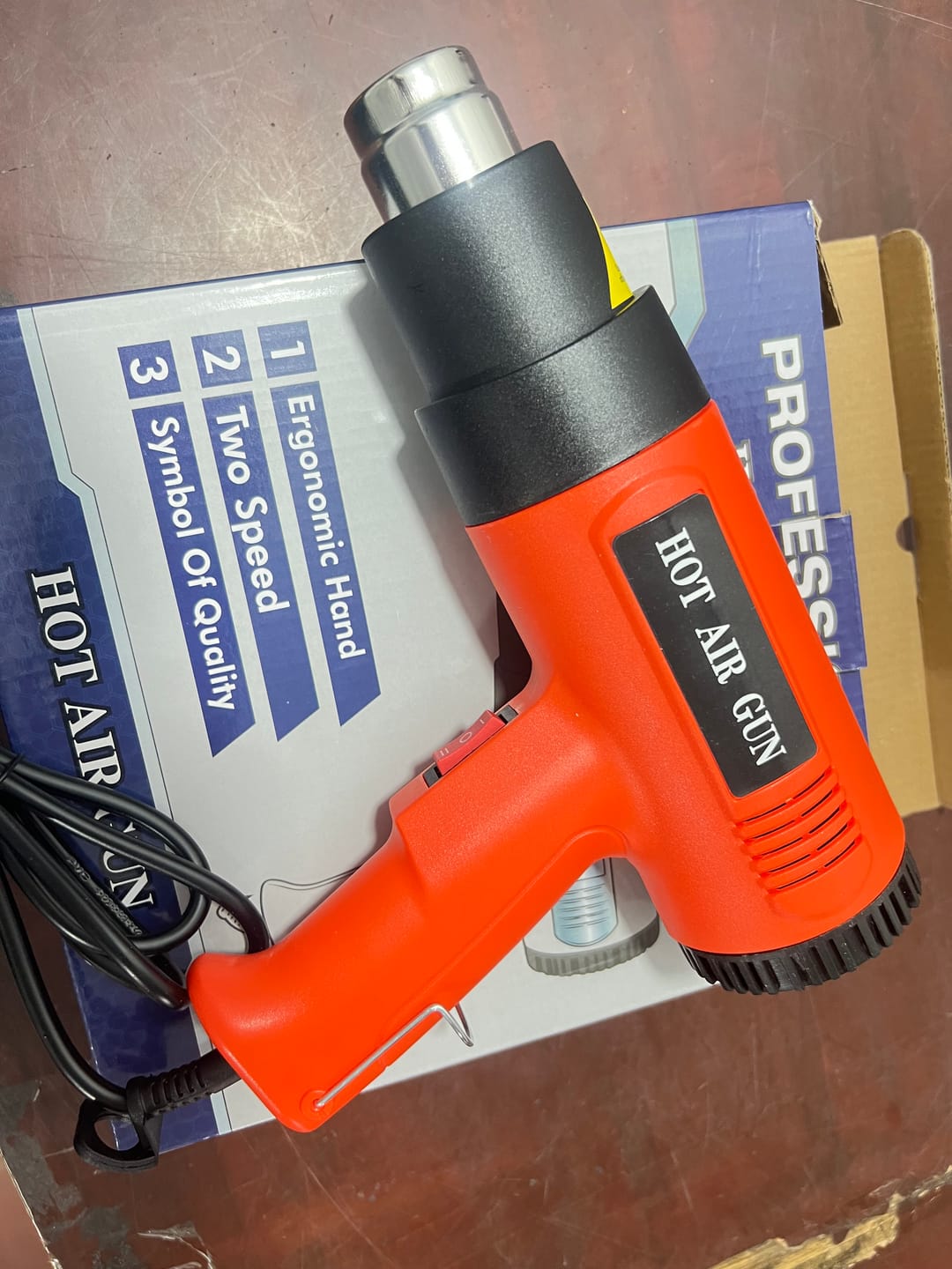 Customer photo review of Pistola de Calor Eléctrica 🔥 Temperatura Ajustable para Manualidades, Pintura y Reparaciones