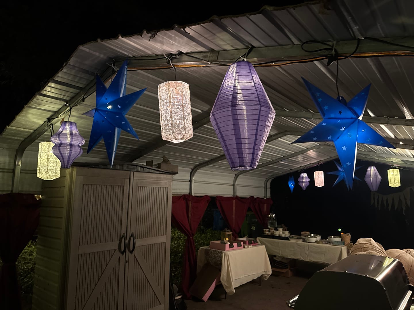 Customer photo review of 30" Dark Blue 7-Point Weatherproof Star Lantern Lamp, Hanging Decoration