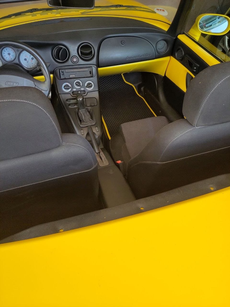 Customer photo review of Auto Fußmatten nach Maß - Vorne