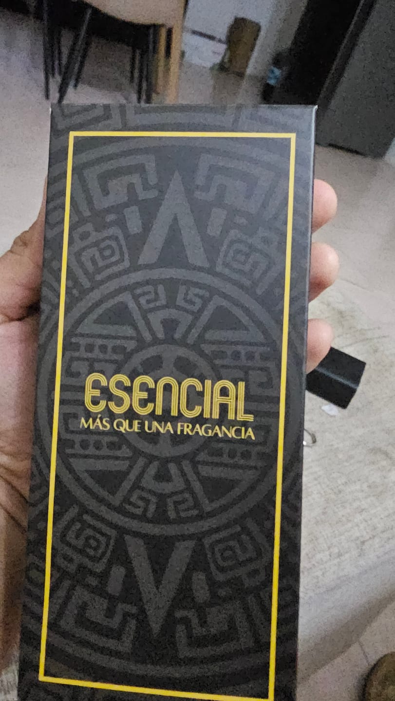 Customer photo review of EL05-H103 Inspirado en: Y Iced Cologne - YSL
