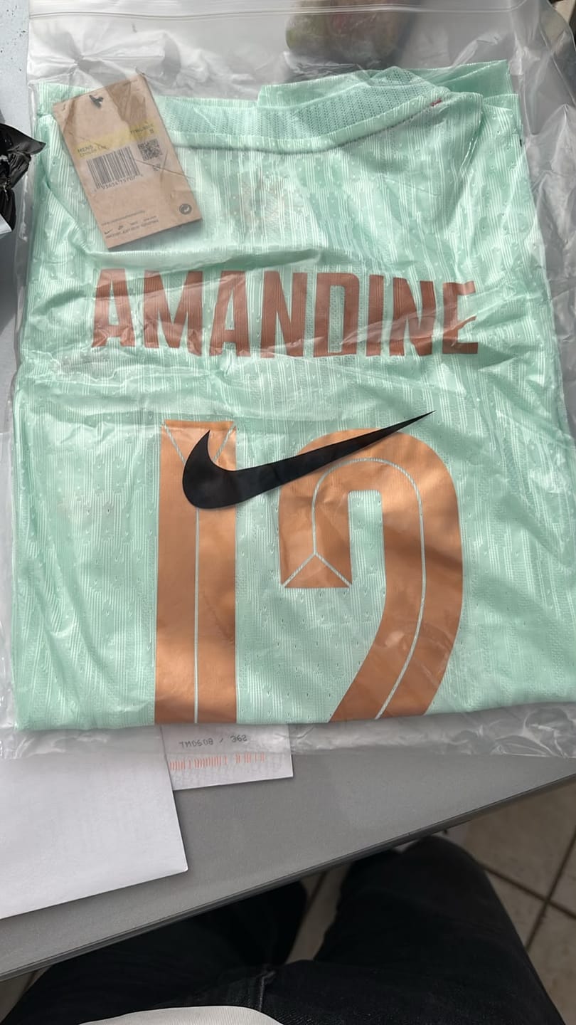 Customer photo review of Maillot France extérieur 2026
