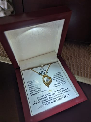 Customer photo review of To My Wife Forever Love Necklace – Romantic Gift from Husband with Heartfelt Message Card