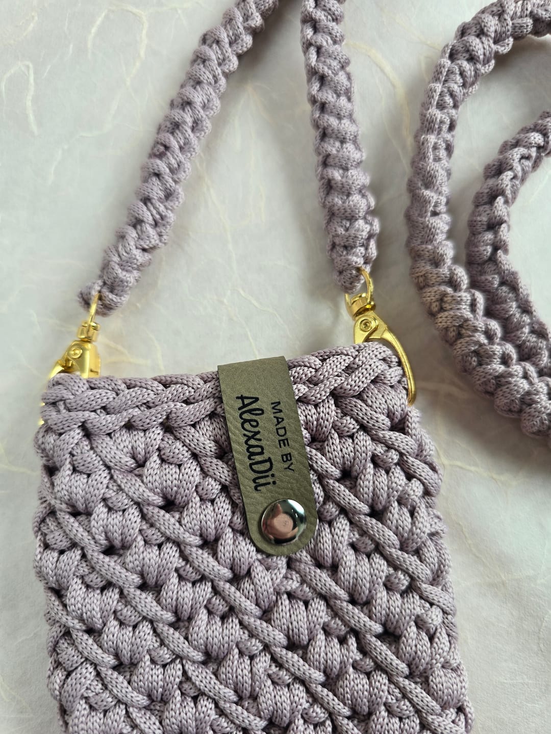 Customer photo review of Personalisierte Labels mit Chicago Screws - Kunstleder-Label mit Schrauben