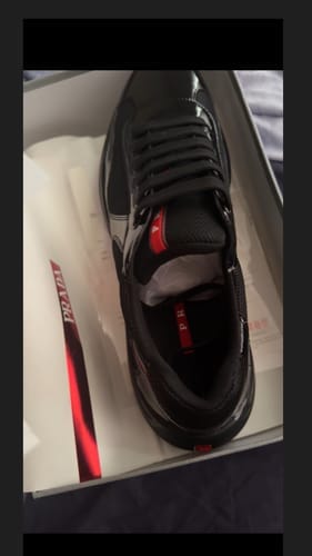 Customer photo review of "Cups" Sneaker