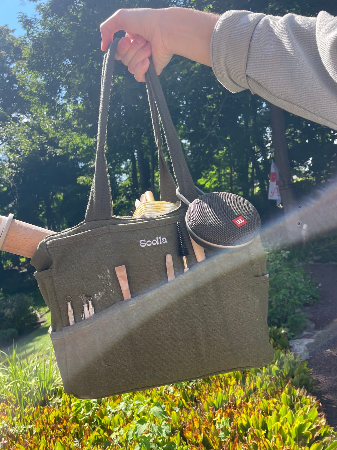 Customer photo review of Soolla Studio Bag + Pouch Bundle, Deep Forest Green