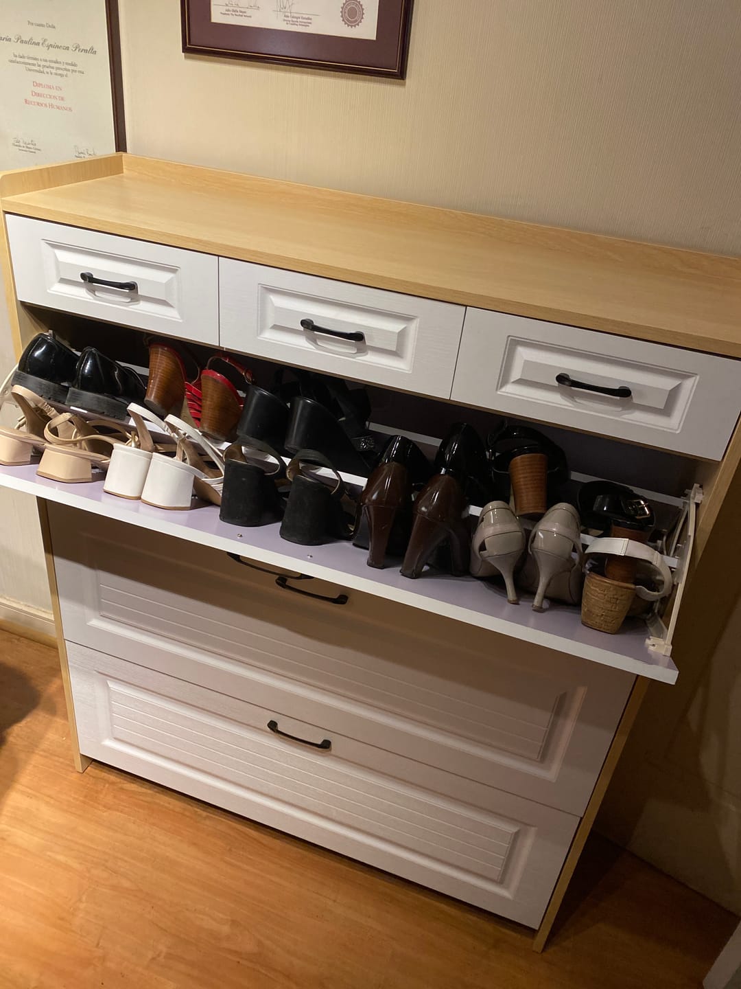 Customer photo review of Mueble Zapatero Organizador de Alta Calidad XXL para 25 pares