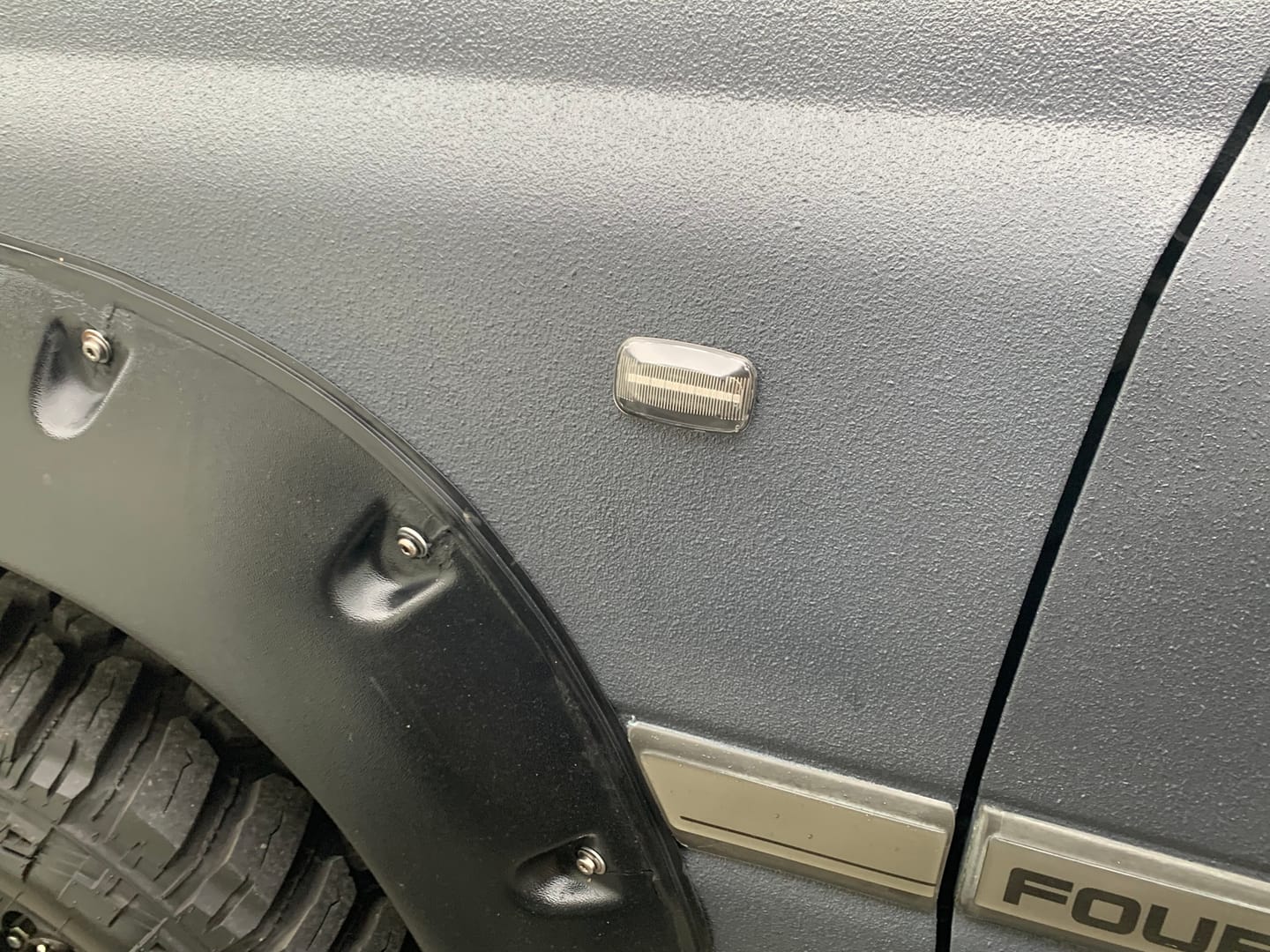 Customer photo review of Sequential Side Indicators to suit 70/80/100/105 series Toyota Landcruiser