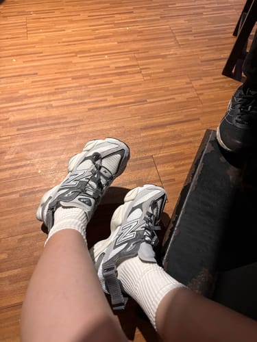 Customer photo review of New Balance SUMMER GRAY U90603FA 網布 麂皮 涼鞋