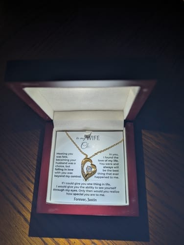 Customer photo review of To My Wife Forever Love Necklace – Romantic Gift from Husband with Heartfelt Message Card