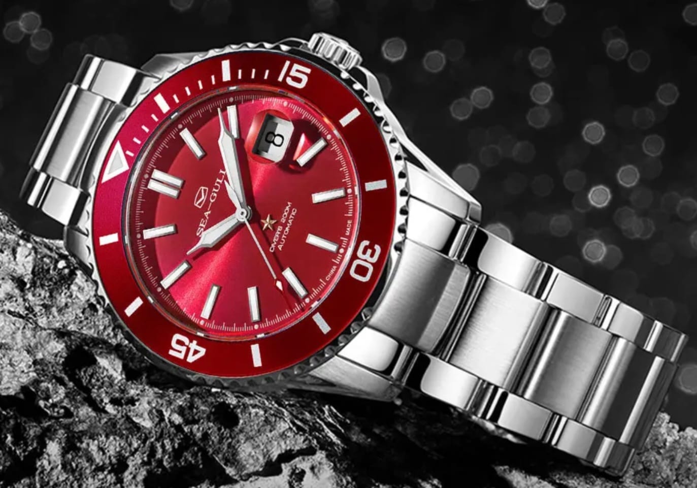 Customer photo review of Ocean Series | 200m Waterproof | Calendar | Luminous | 44mm