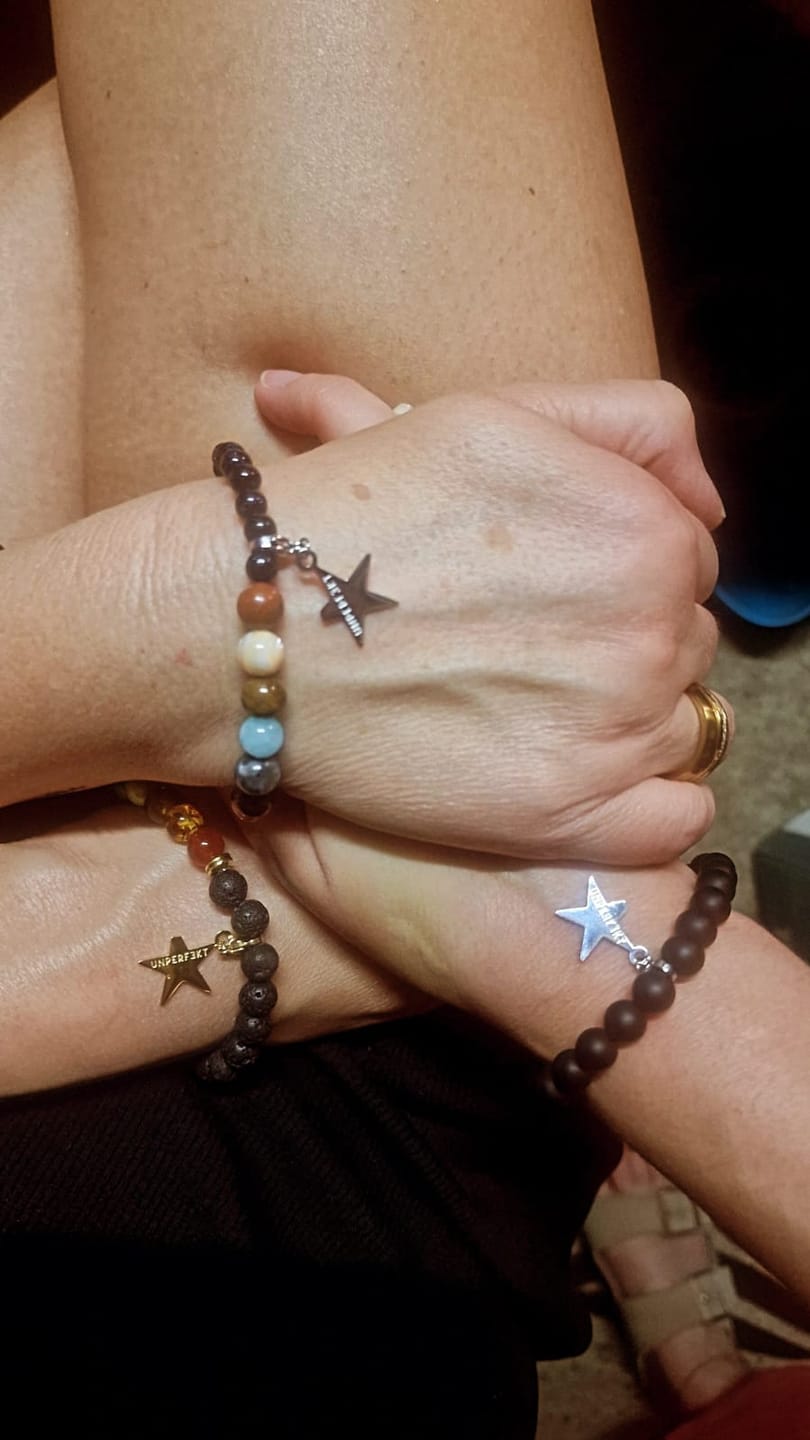 Customer photo review of »Trust the Universe« Blockadenlöser-Armband mit allen Planeten inkl. abgebrochenem Stern
