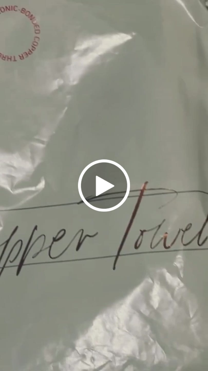 Customer video review of Premium Copper Bath Towel | Antibacterial