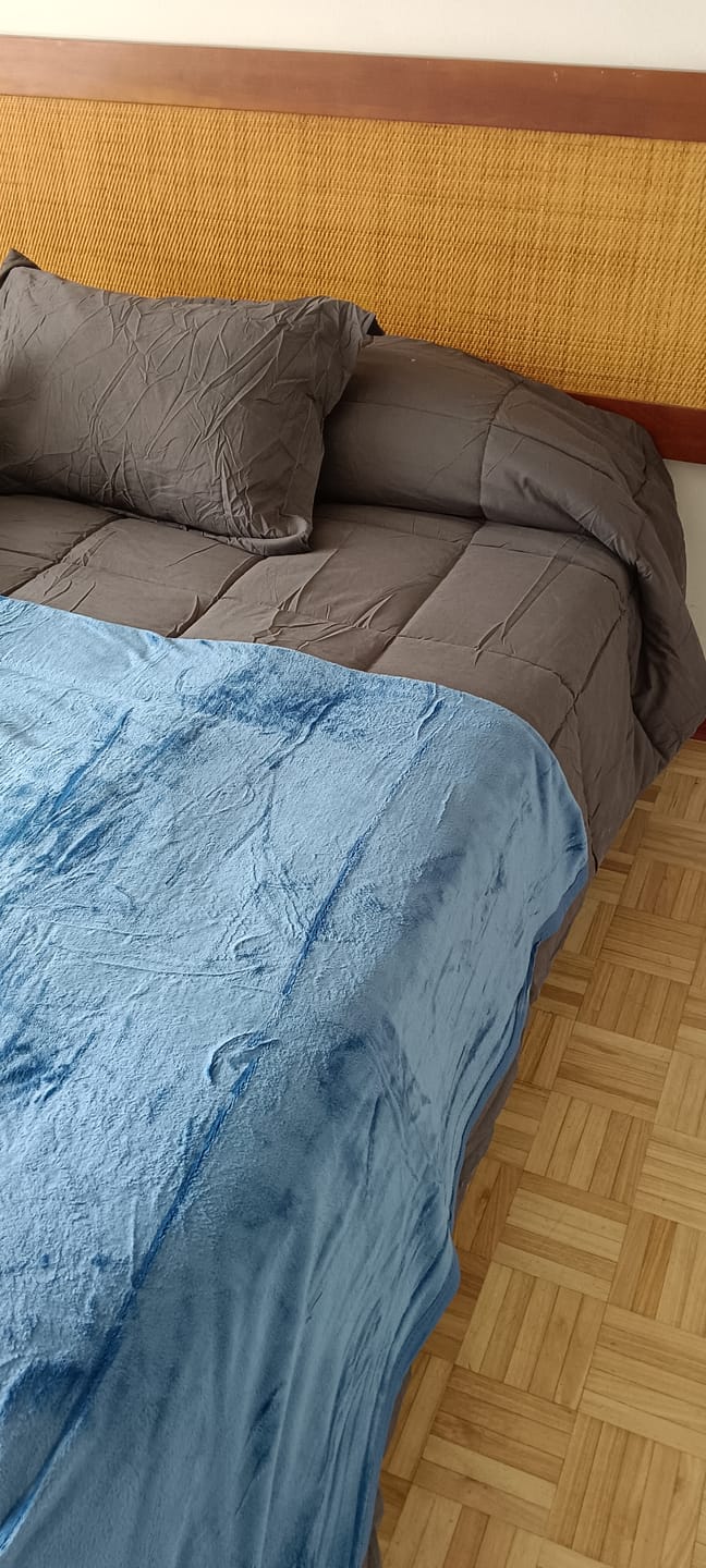 Customer photo review of Frazada Polar Fleece Térmica Soft - 2 Plazas