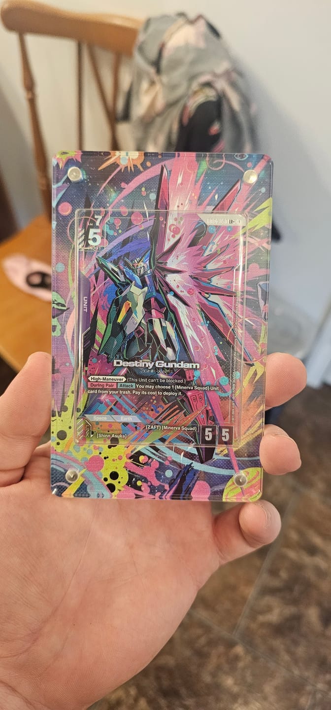 Customer photo review of Destiny Gundam GD04-050 Legend Rare Plus GD04 Extended Art Display Cases