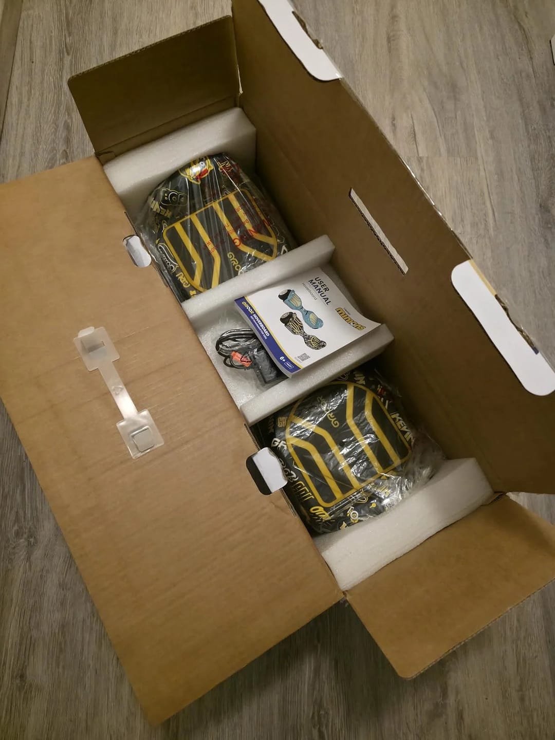 Customer photo review of Minions | Gyroor Offroad-Hoverboard 500 W mit LED-Leuchten und Bluetooth für Kinder im Alter von 6 bis 12 Jahren