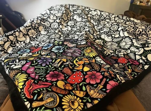 Customer photo review of Custom Blanket - For Adults - DIY Drawing with Markers