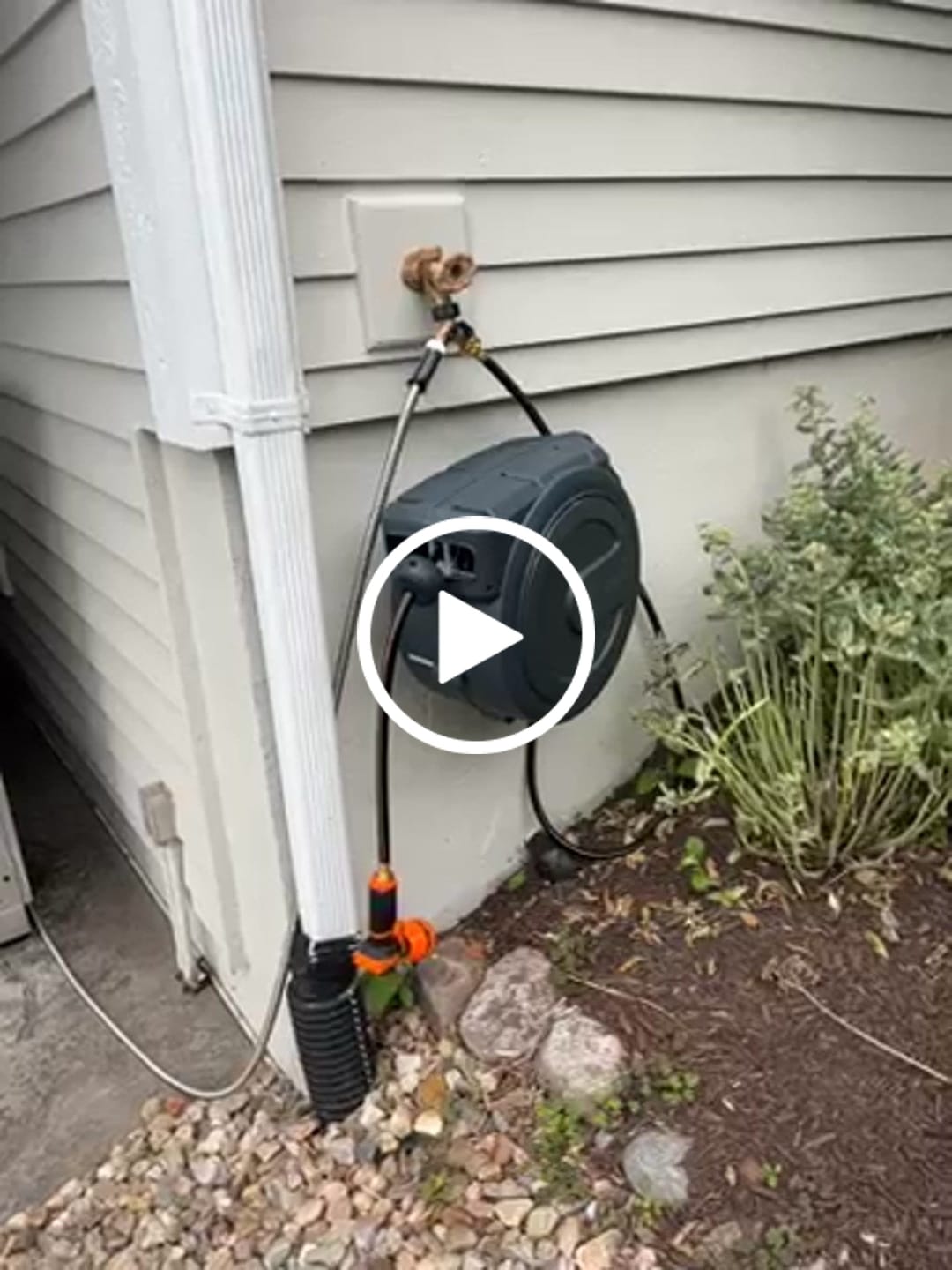 Customer video review of Retractable Garden Hose Reel-1/2in-100ft