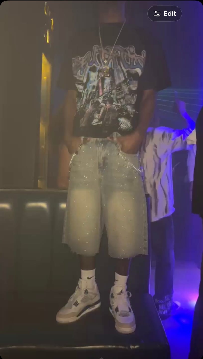 Customer photo review of Graffiti Tag Denim