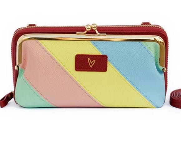 Customer photo review of Bolso Bandolera con Cartera Corazón