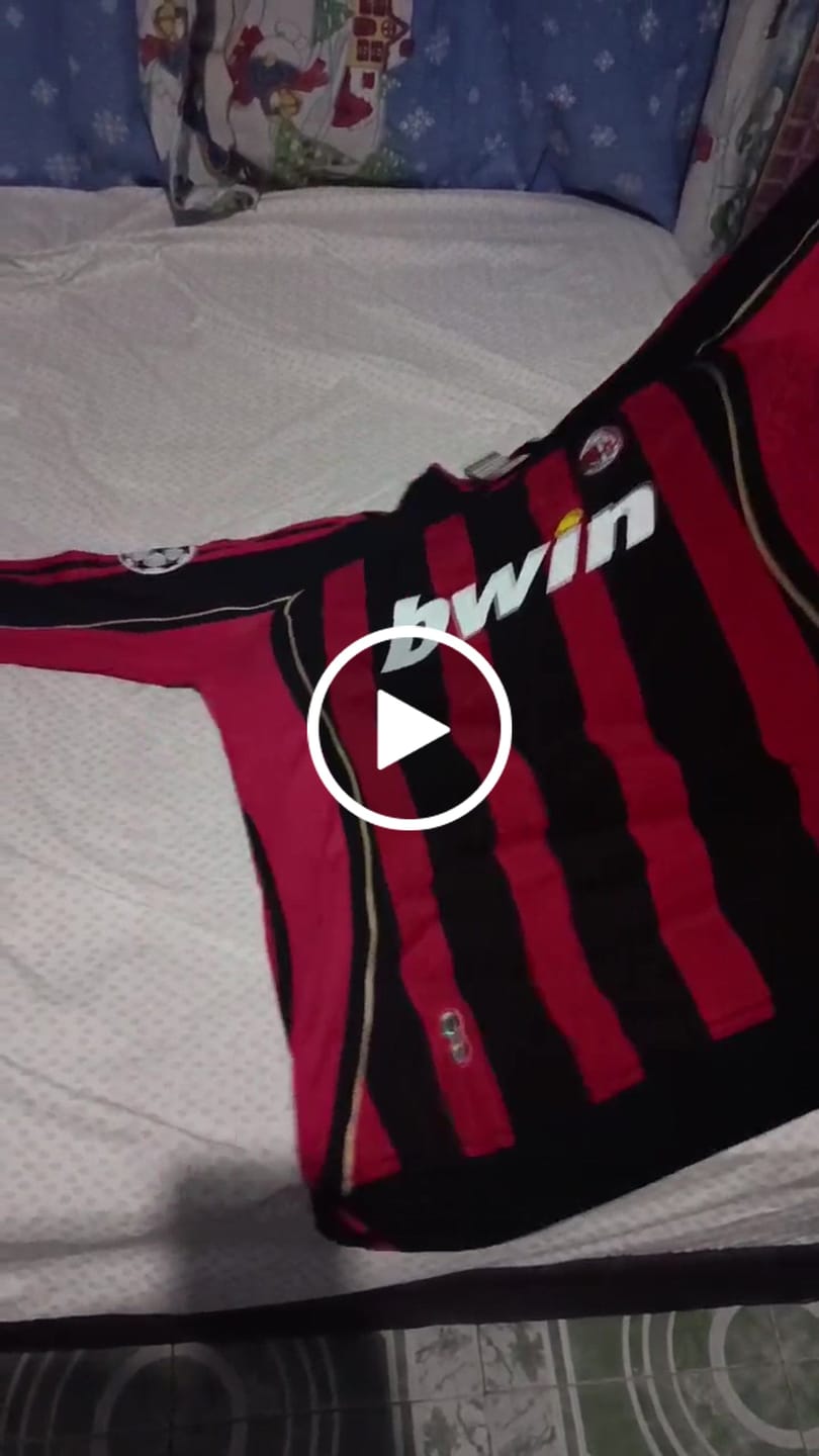 Customer video review of AC Milan 2006/07 Local