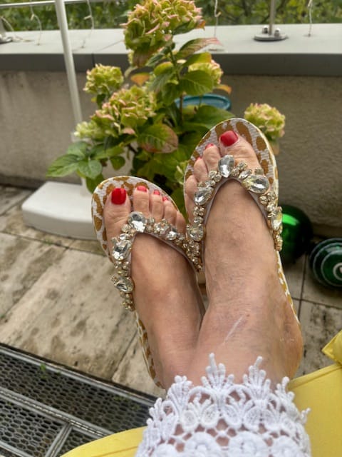 Customer photo review of Flip-Flop / Leo Weiß - Gold