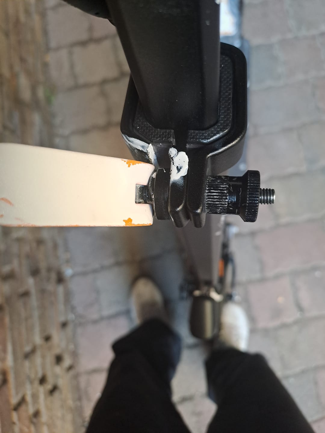 Customer photo review of Ausom Scooter Stem Folding Clamp Set