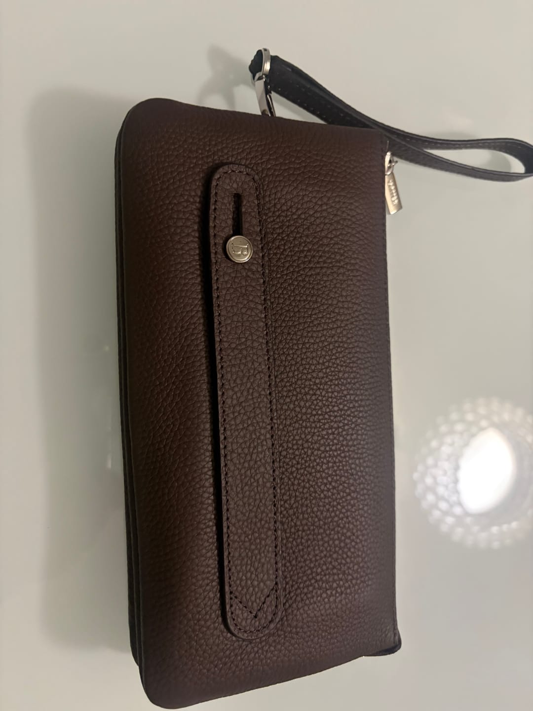Customer photo review of Belluvi Duo Pouch
