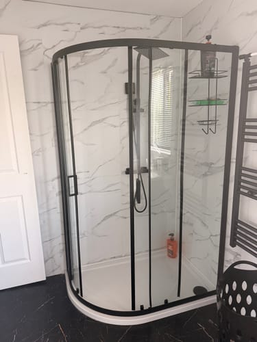 Customer photo review of MATRIX SQUARE Exposed Rigid Riser Thermostatic Shower Set - Black