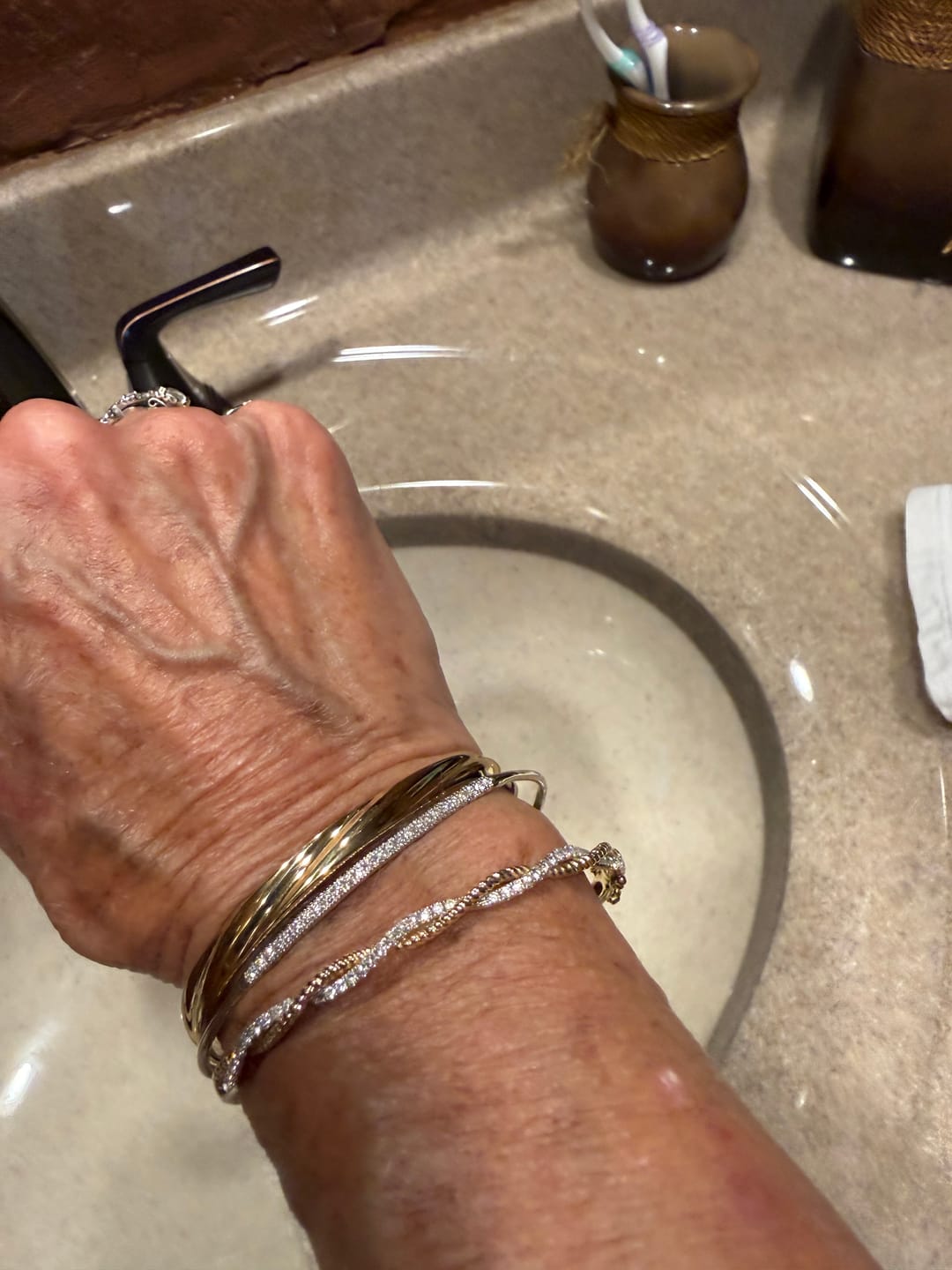 Customer photo review of Twisted Unisize Cuff