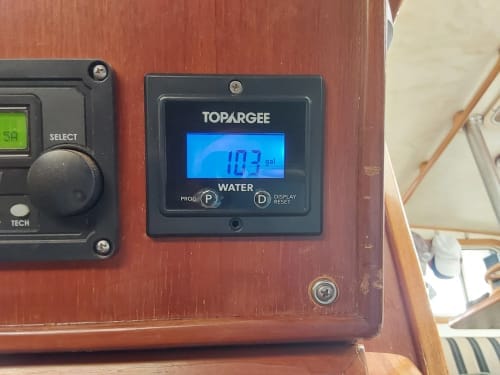 Customer photo review of Flush Mount Water Tank Gauge