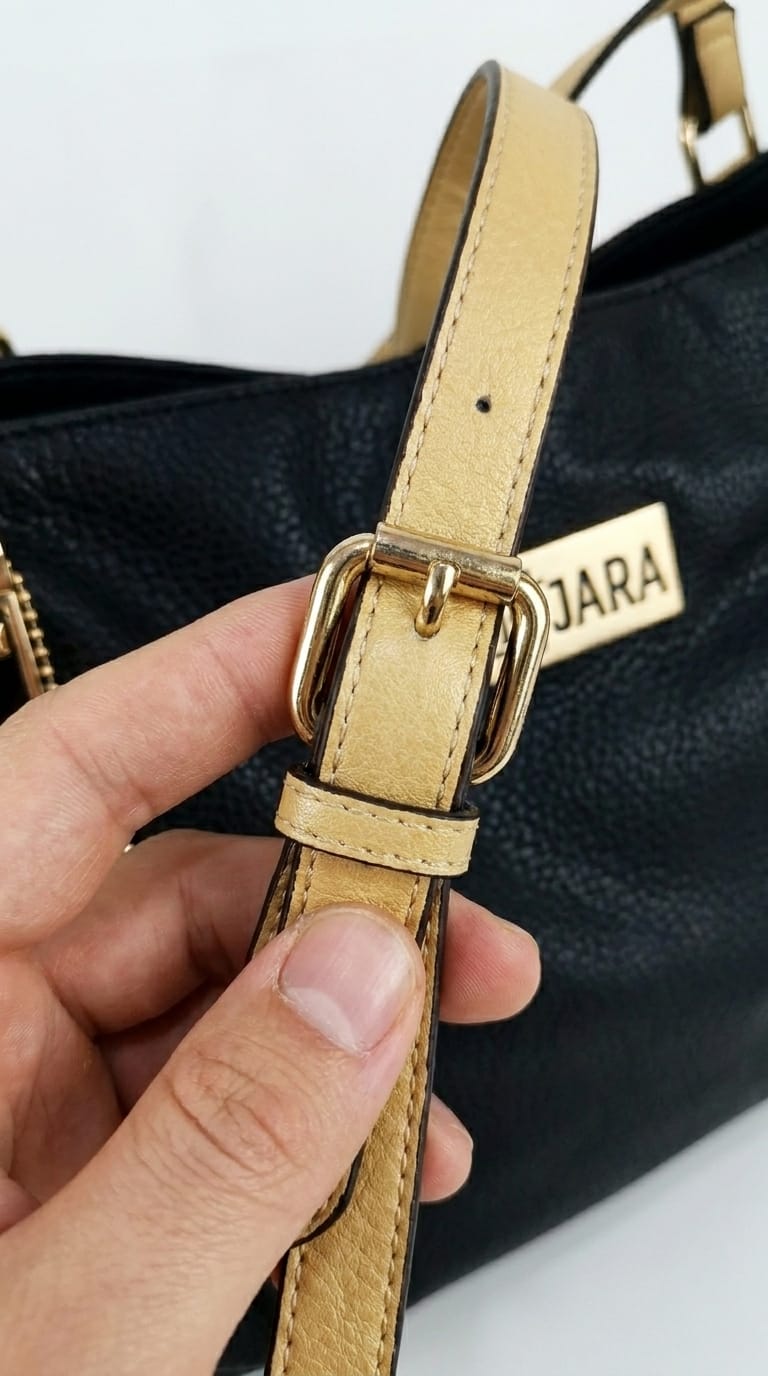 Customer photo review of VENICE LEATHER TOTE BAG