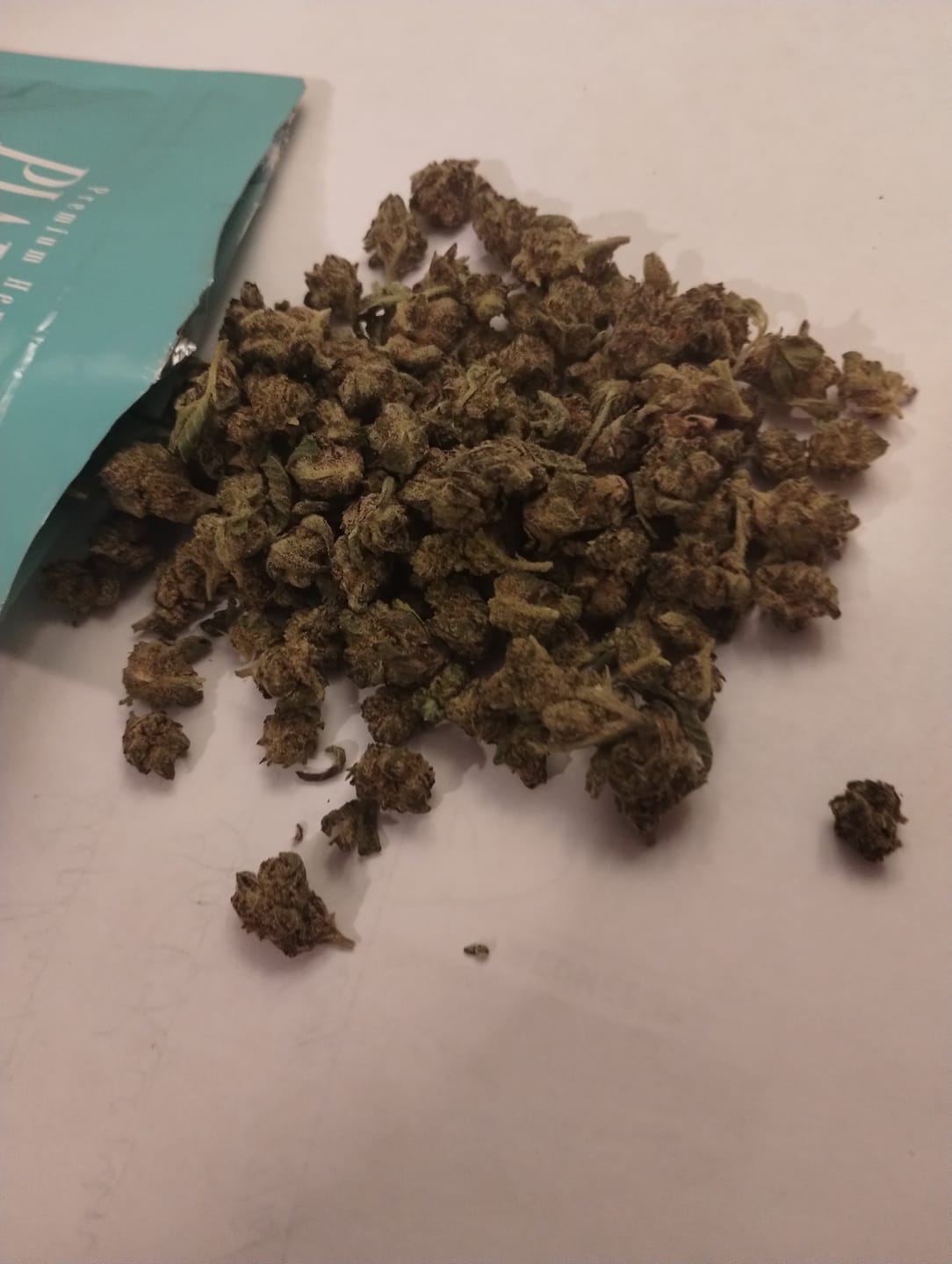 Customer photo review of 1 Oz Cheap THCA Small Buds
