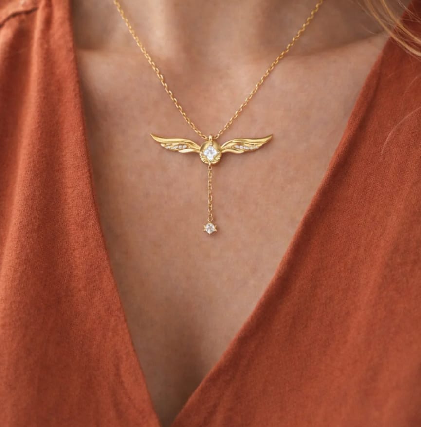 Customer photo review of Premium Golden Snitch Necklace