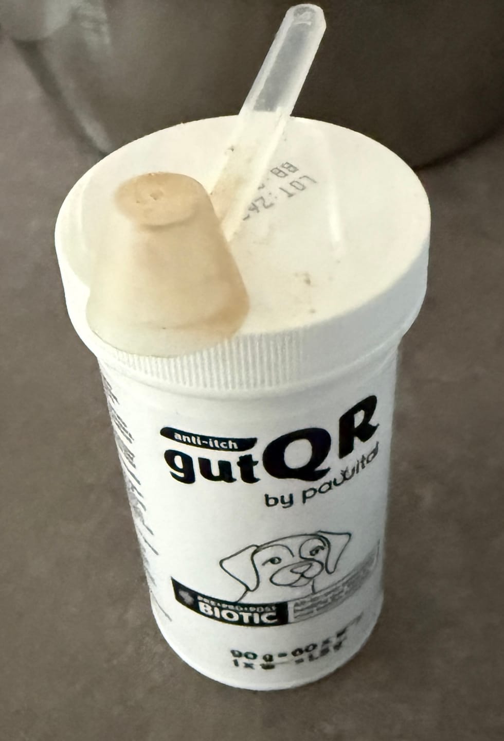 Customer photo review of gutQR Anti-Itch Welcome