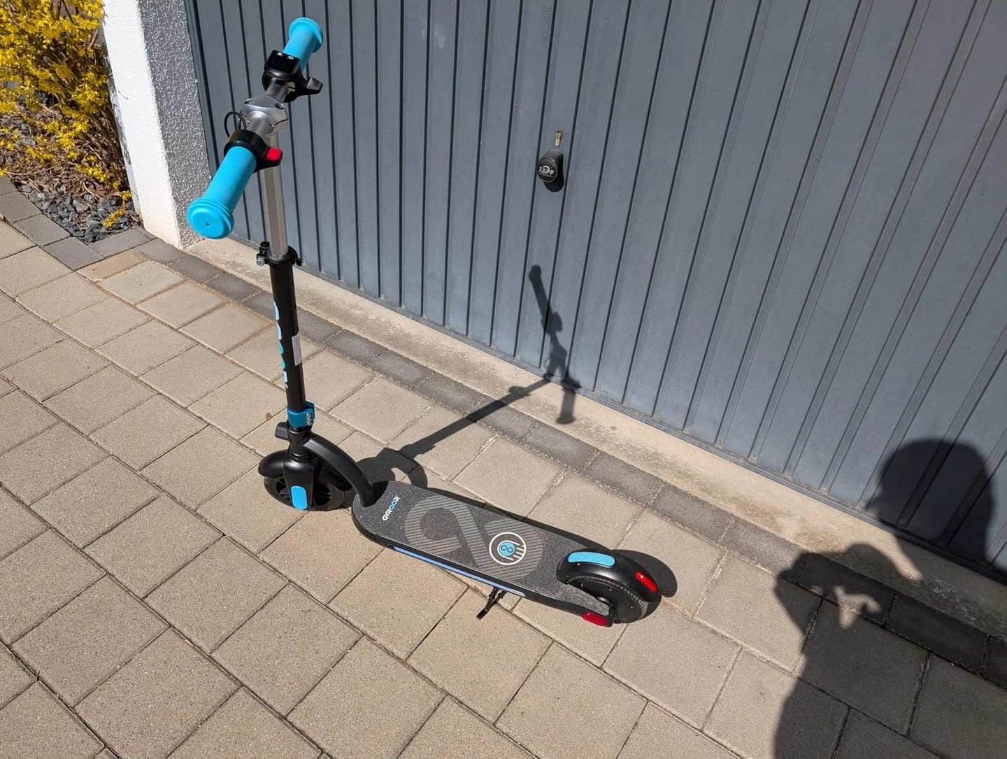 Customer photo review of Gyroor H40 E-Scooter für Kinder und Jugendliche Alter 8-14