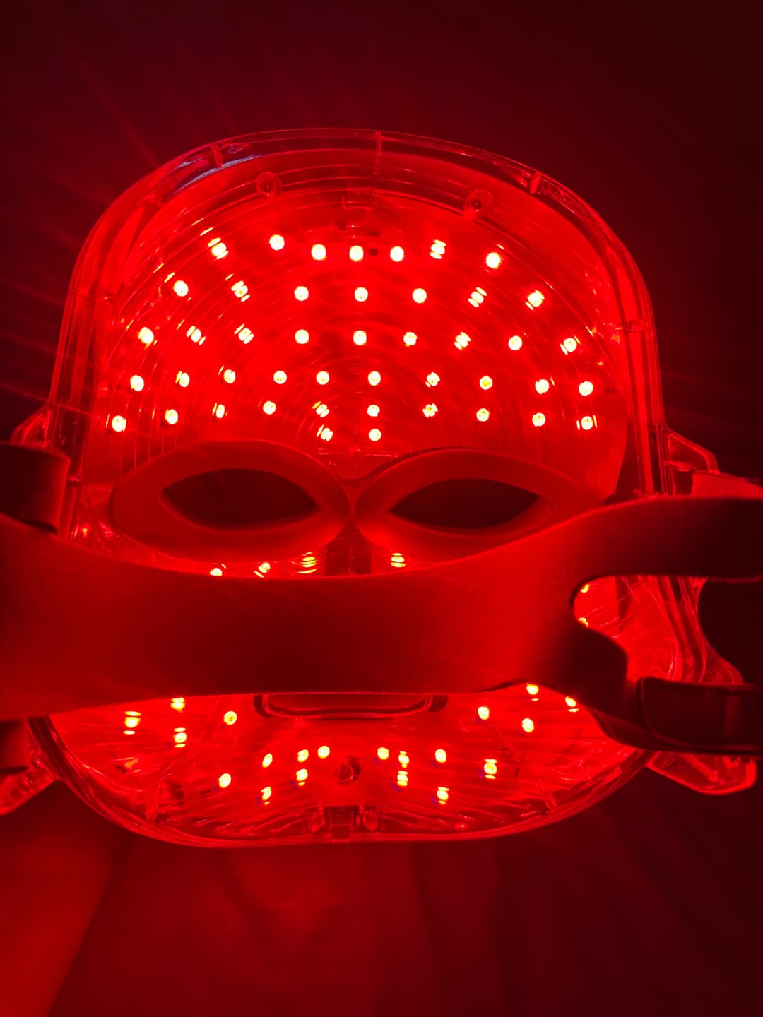 Customer photo review of Máscara LED Facial LuminaSkin™