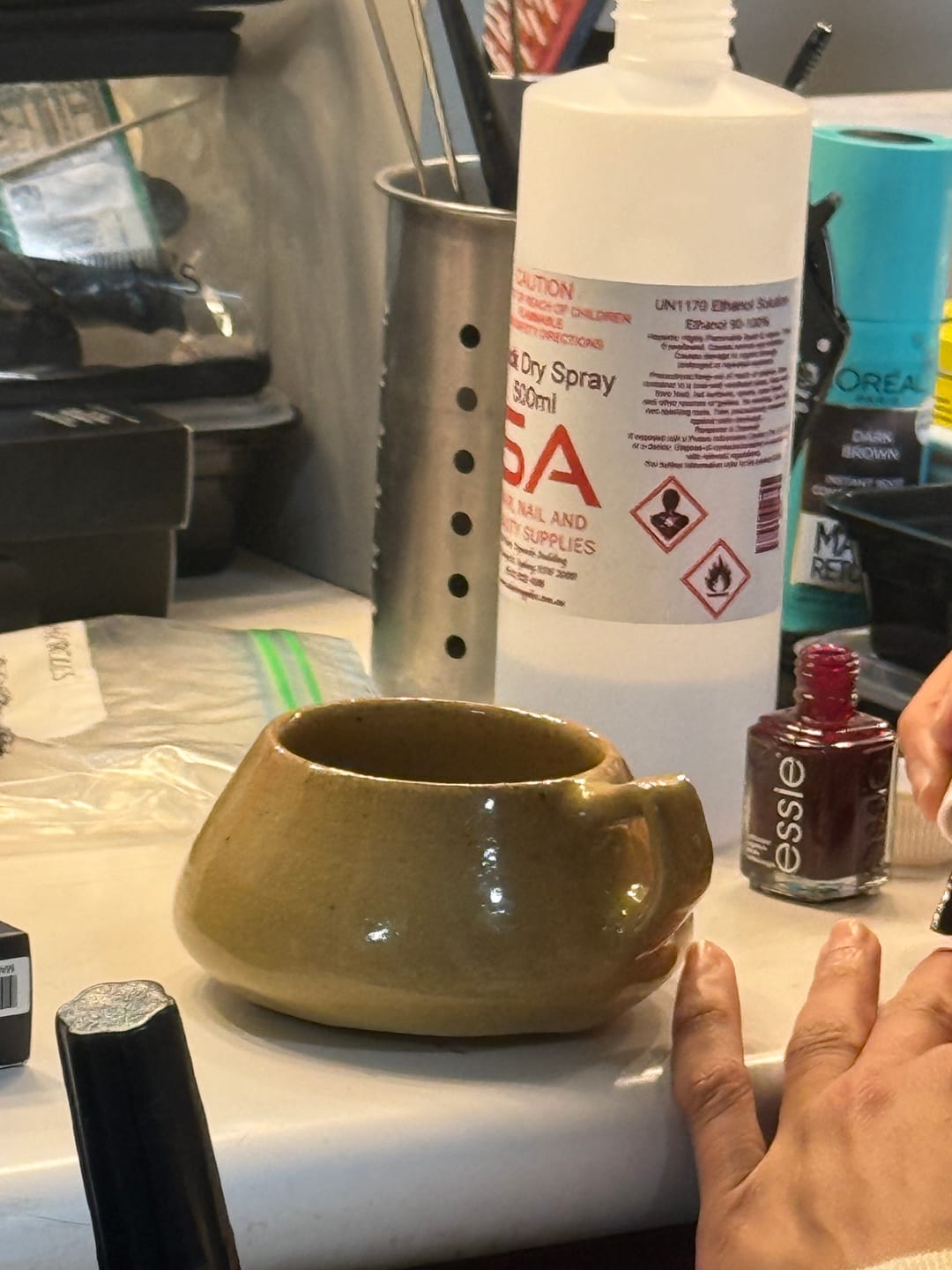 Customer photo review of Abbots Primrose Midfire Brushable Glaze
